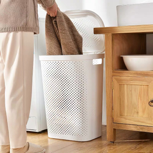 Large Plastic Laundry Hamper Basket with Lid